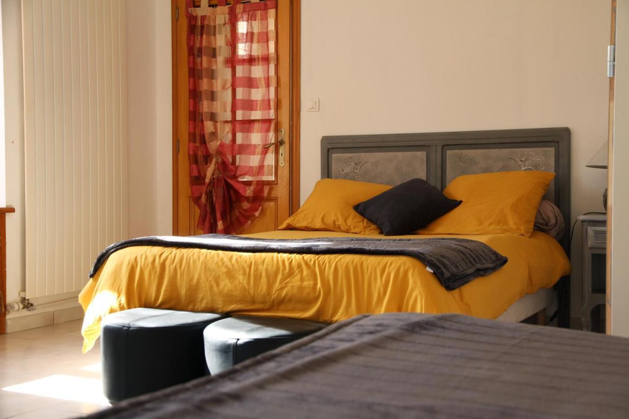 Domaine Des Fees Apartment La Gaubretiere Bagian luar foto