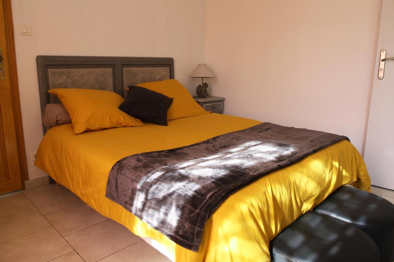 Domaine Des Fees Apartment La Gaubretiere Bagian luar foto